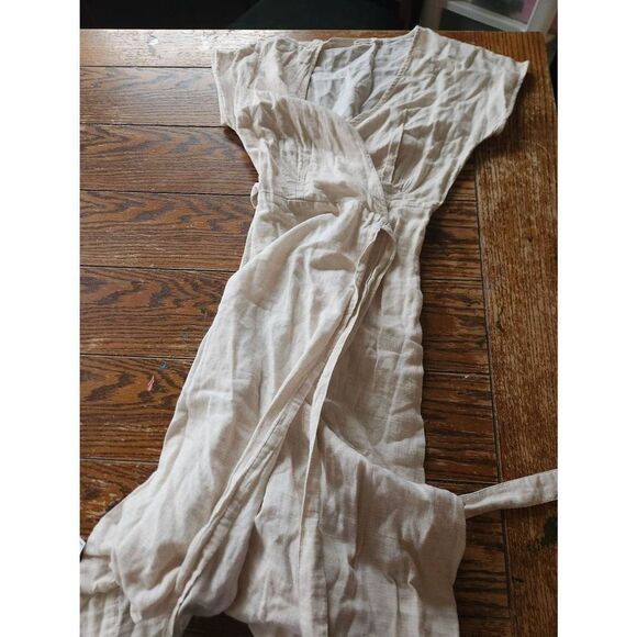 Marine Layer Maddie Wrap Dress in Oatmeal/Peach Stripe Size Medium - Picture 4 of 7